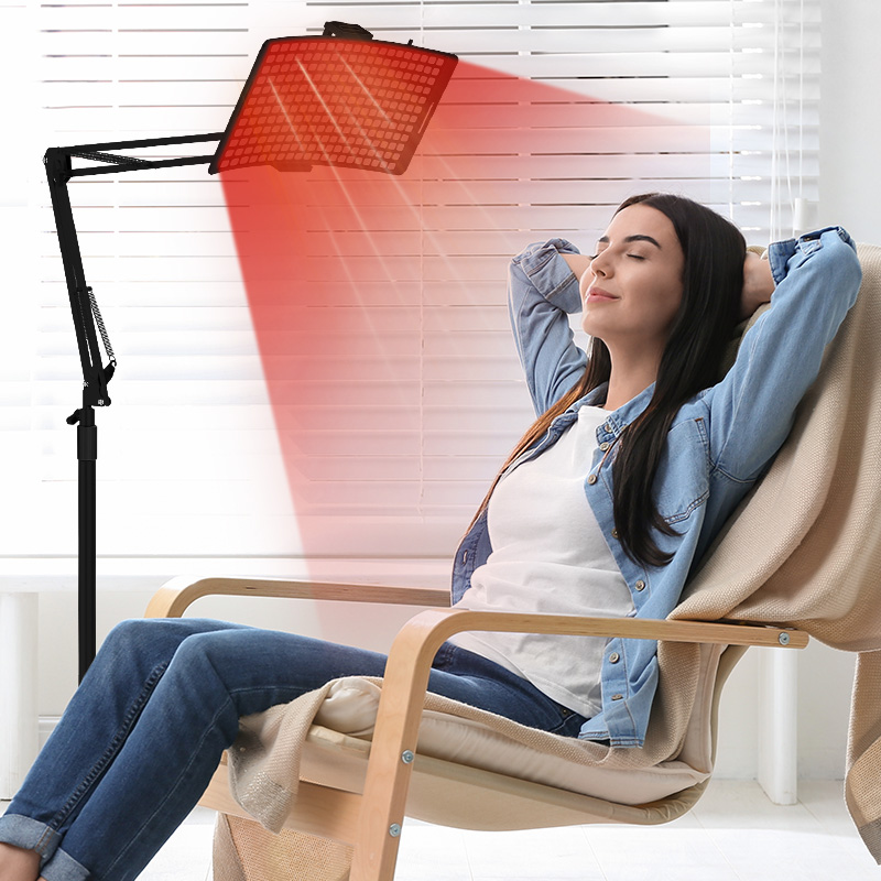 Panneau de luminothérapie à la luminosité rouge debout